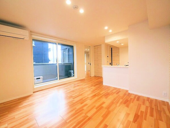 アトリエール北六番丁の物件内観写真